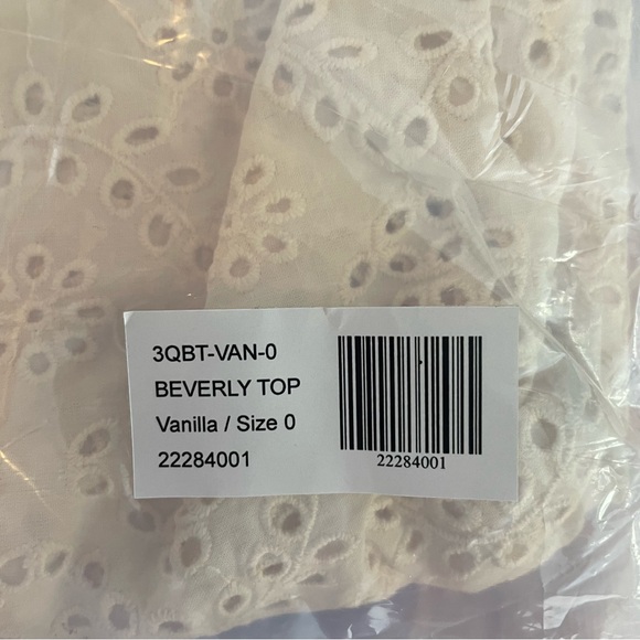 St. Roche Beverly Top in Off white Vanilla 0 - Picture 9 of 11
